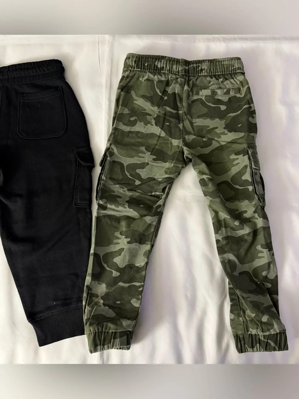 Old Navy Kids 2p Jogger Bundle - Black & Camo